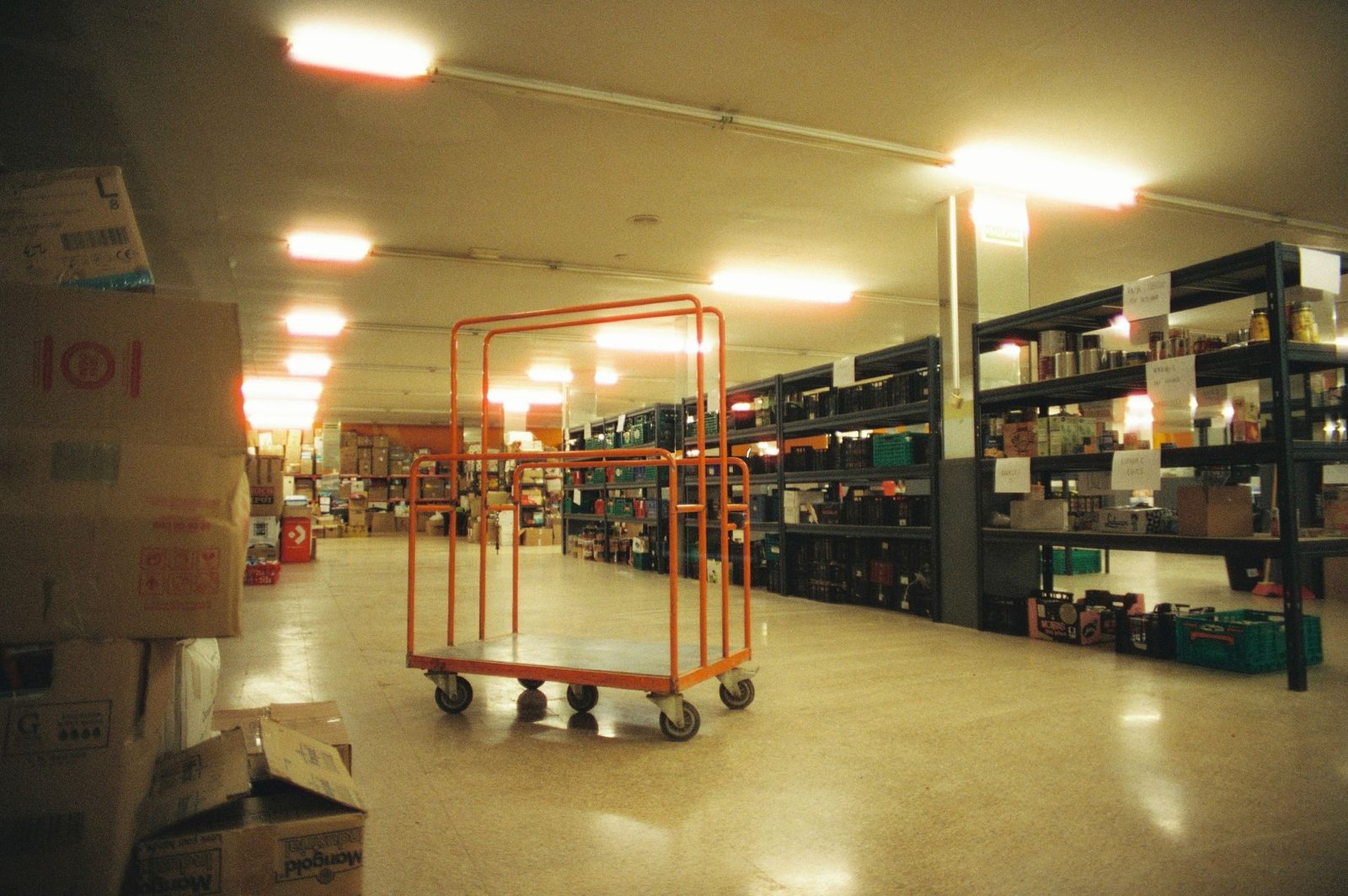 MarineLink Solutions spare parts warehouse stocked with genuine marine and mining engine components ready for global shipping MarineLink Solutions spare parts warehouse stocked with genuine marine and mining engine components ready for global shipping